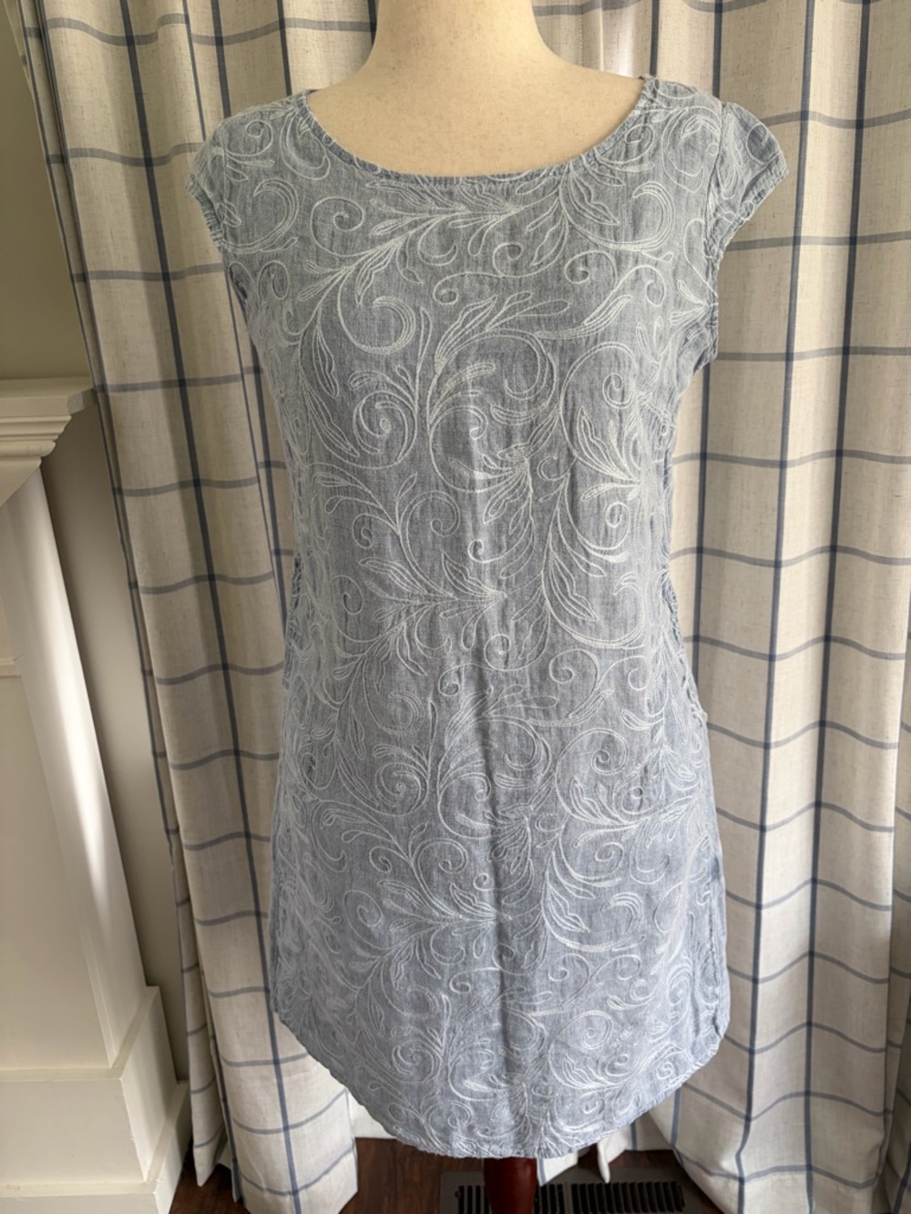Lina Tomei Linen Coastal Blue Italian Embroidered Fitted Cap Sleeve Dress